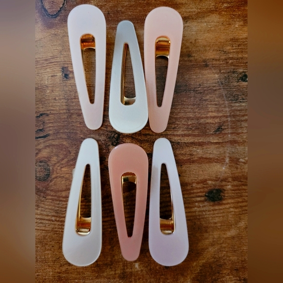 New Hair clips - Picture 1 of 12